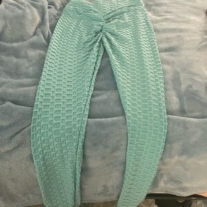 Women’s TikTok Aqua Textured Leggings